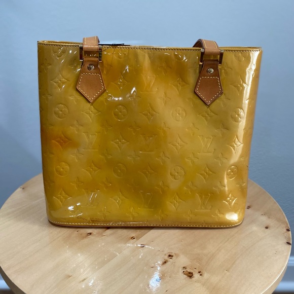 Louis Vuitton Vernis Houston - Picture 2 of 14